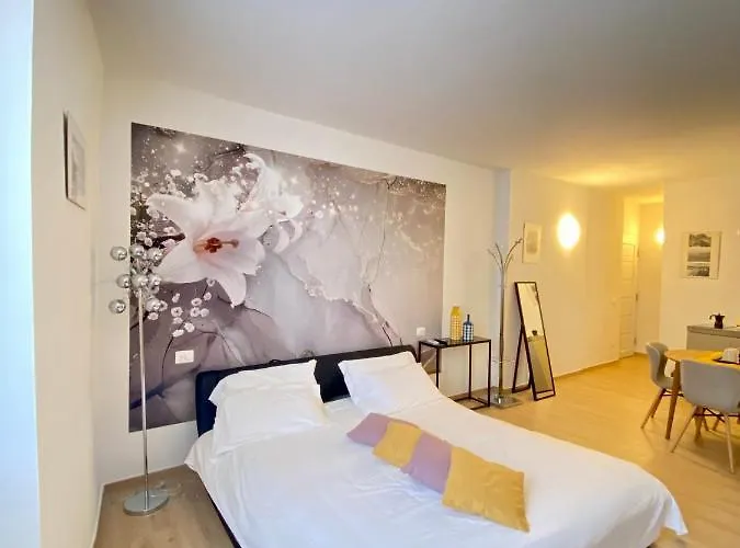 アパート Isola Bella ストレーザ